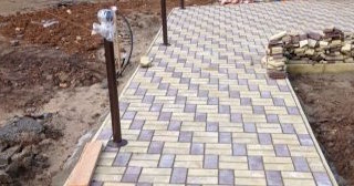 Укладка тротуарной плитки под ключ в Советской Гавани в октябре